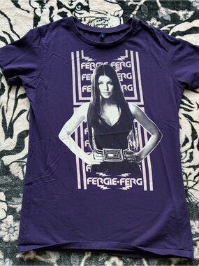 020 - FERGIE FERG BLACK EYED PEAS MUSIC ARTIST T SHIRT